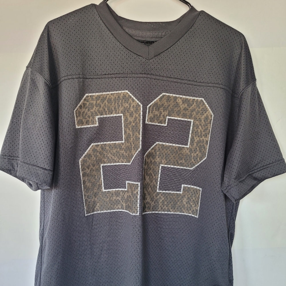 Hollister Men's Short-Sleeve Mesh Jersey Shirt - Charcoal with Leopard '22'